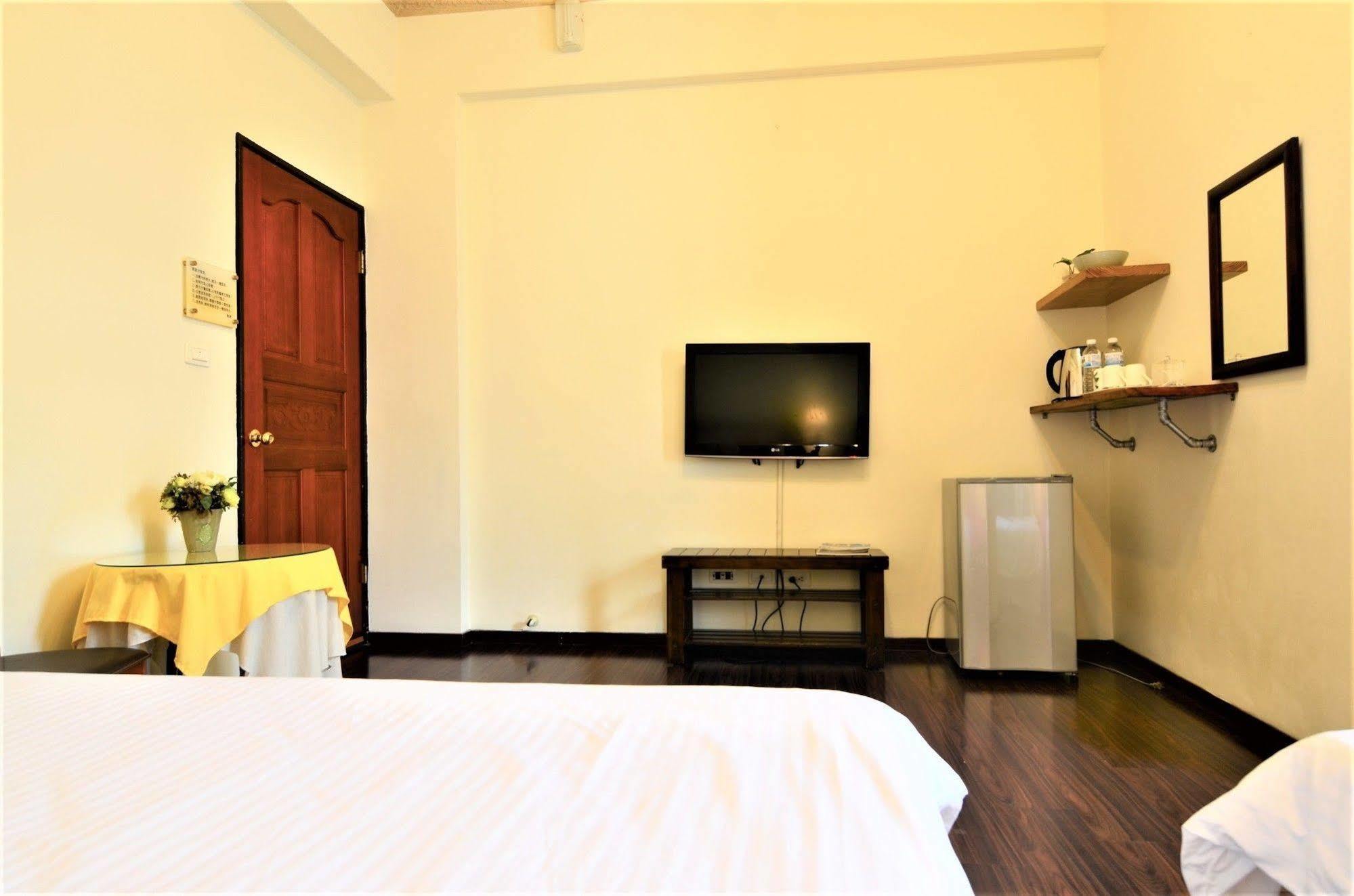 East Of Love Homestay Hualien Eksteriør bilde